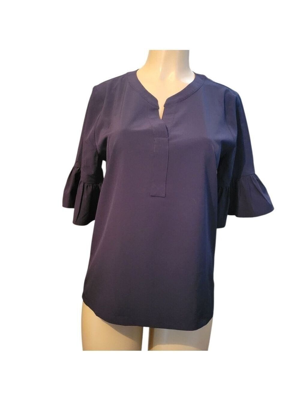 Chicos Women's Black Top Ruffled Sleeves Size 6